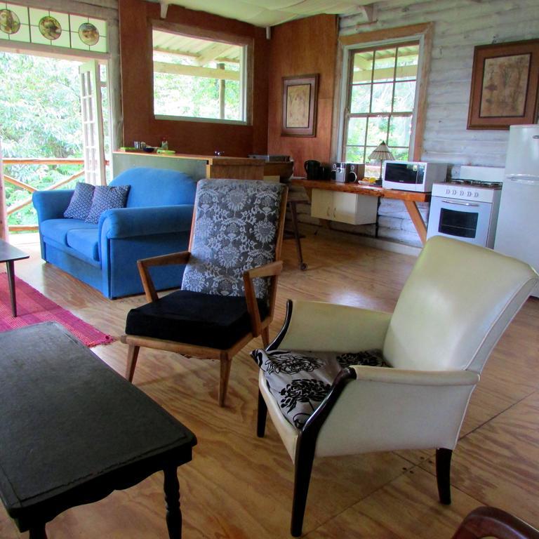 Old Pine Cabin Karkloof Yarrow エクステリア 写真